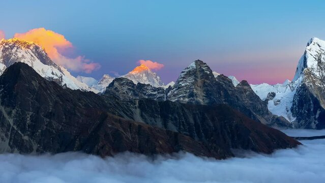 Sunset from Gokyo Ri including Mount Everest and other himalayan Mountains 