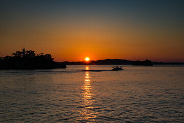 Naklejka premium 晩春の朝散策