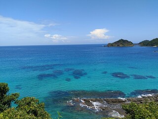 Naklejka premium 島根県 隠岐 秘密のビーチでの夏休みの絶景