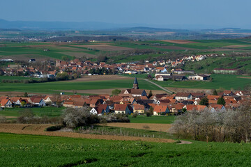 Obraz premium Villages de Reutenbourg et Lochwiller (Alsace, France)