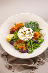 goat cheese and salmon salad