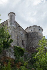 Tour muraille et échauguette du château de Labastide de Virac village du sud de l'Ardèche