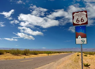 Fototapete Route 66 Route 66 sign on highway in Arizona, USA  © Tony 