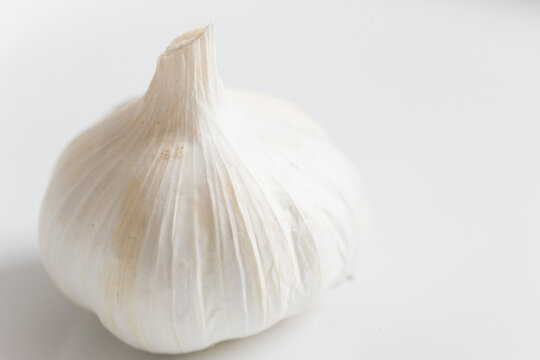 Close up of a garlic bulb
