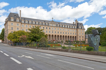 Naklejka premium The Saint George's Palace in Rennes