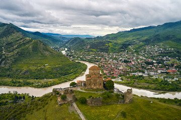 Obraz premium View of the ancient temple in the mountains