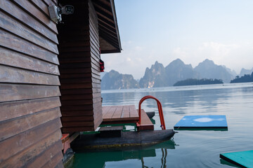 Floating accommodations or homestays with beautiful mountain views in the morning.