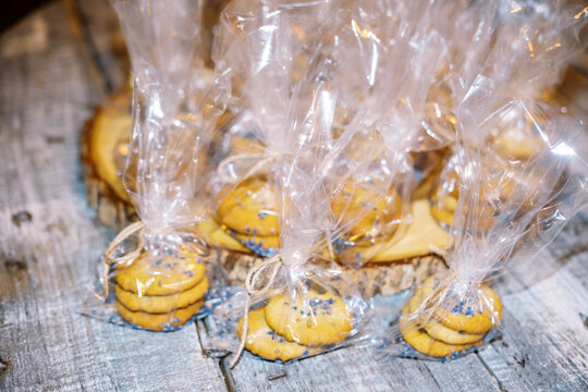 lavender cookies in cellophane plastic bag