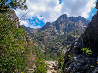 Corse - Randonnée sentier GR20 - Refuge de Carrozu