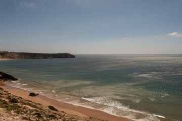 Vista de la costa del Cabo de San Vicente, sur de Portugal. 