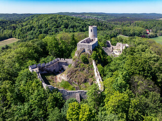 Ruin of medieval castle in Smolen, Poland © nahlik