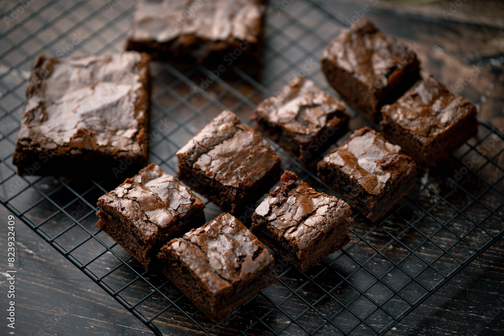 Sticker chocolate brownies on cooling rack