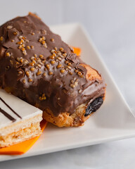 FOOD FROM A CAFETERIA FOR SWEET BREAKFAST