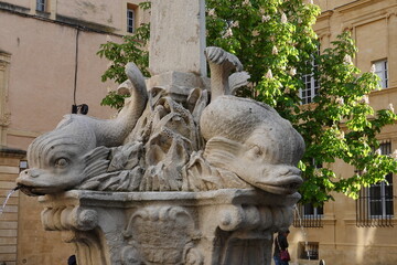 Fontaine des Quatre Dauphins à Aix-en-Provence