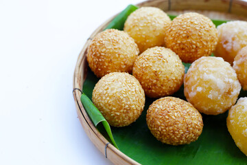 Thai snack, Fried mung bean stuffed balls
