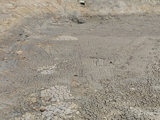 the soil with cracks in the ground.
