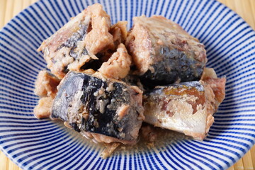 鯖の缶詰