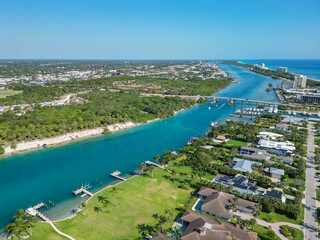 Homes along the intracoastal waterway at Jupiter Inlet in Palm Beach County, Florida