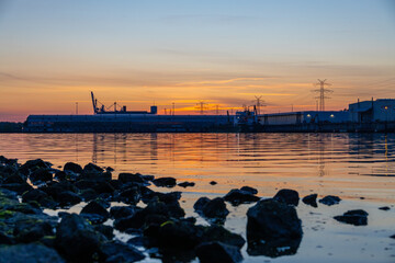Obraz premium Hafen im Abendrot