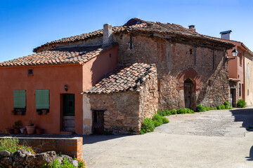 Obraz premium Old house in the town of Cercadillo. Guadalajara, Castile la Mancha, Spain.