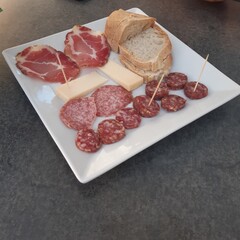 Antipasto salumi