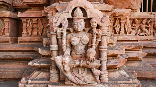 Carving Sculpture of Goddess Parvati on Shri Siddhanath Temple, Omkareshwar, Madhya Pradesh, India.