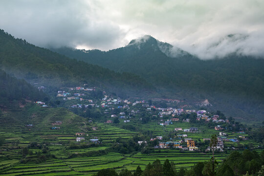 Gagwadisyun Valley is located in the Pauri Garhwal district