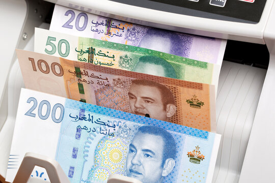 Moroccan dirham in a counting machine