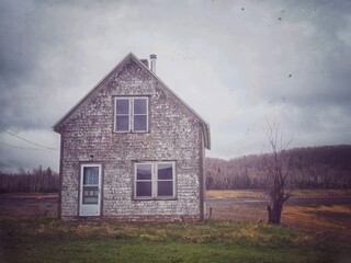 old abandoned house