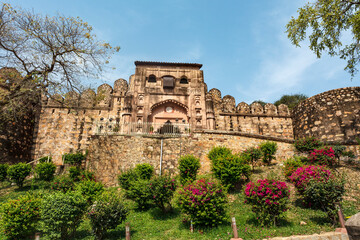 Obraz premium Entrance gate of Jhansi fort in Jhansi, Budelkhand, Uttar Pradesh, India, Asia