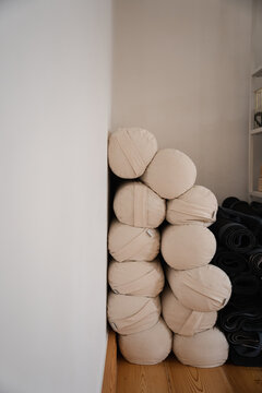 Yoga  studio interier. 