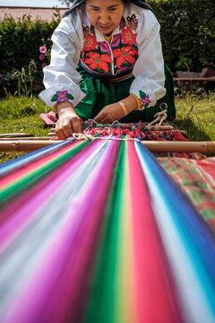 Peruvian artisanal Weaver 