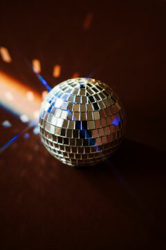 Mirrorball
