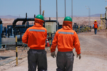 Trabajadores de estructuras en mineria Chile