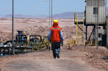 Trabajadores de estructuras en mineria Chile