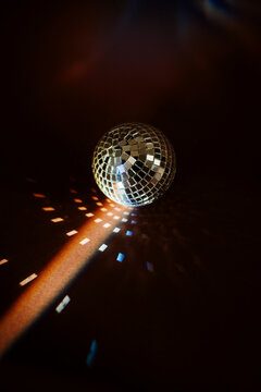 Mirrorball