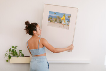 Hanging picture