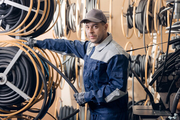Industrial worker control cnc press for connection pipe with hydraulic hoses with fitting