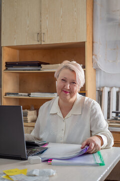 Portrait of a female accountant in the office
