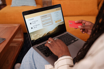 Anonymous making online payment for booking vacation