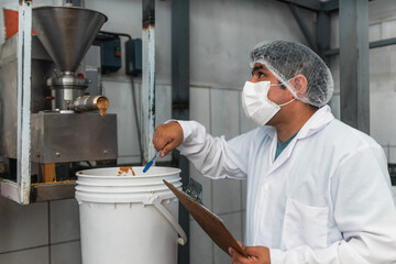 Food Industry Worker Supervising Process