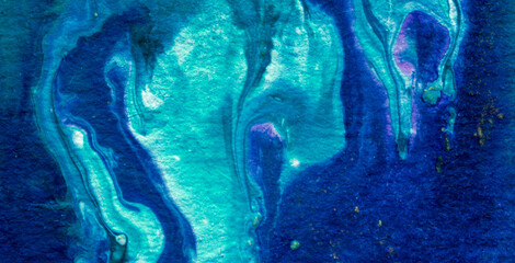 Marbled Marvels: A Visual Delight of Texture and Color in Liquid Art
