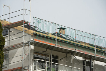 Fototapeta premium Residential building renovation - renovation - roofer
