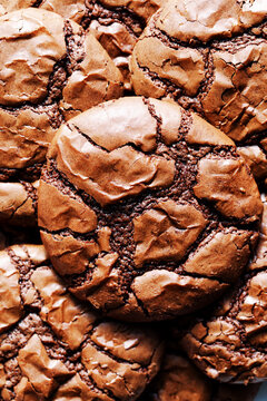 freshly baked brownie cookies