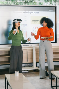 Metaverse Trends Interactive Presentation