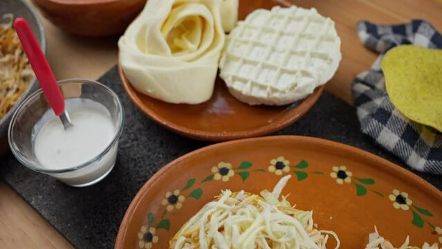 Typical food for the celebrations of September 16 in Mexico