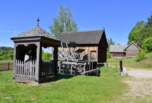 Muzeum - Skansen Kurpiowski im. Adama Chętnika w Nowogrodzie. Jest drugim pod względem wieku muzeum na wolnym powietrzu w Polsce. Nowogr&oacute;d, Podlaskie, Polska, Europa, 