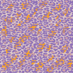 Trendy Leopard or cheetah skin seamless pattern, animal fur background, vector wild animal background in neon colors. Fabric design, wrapping paper, textile.
