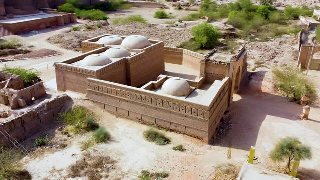 Aerial View of Abbasi Mosque Derawar Fort In Bahawalpur. Drone View of Abbasi Mosque Near Qila Derawer in Punjab Pakistan. Abbasi Mosque was built by Nawab Bahawal Khan in 1849. Beautiful Ariel View.