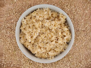 유기농 곡식 현미밥, 음식 
